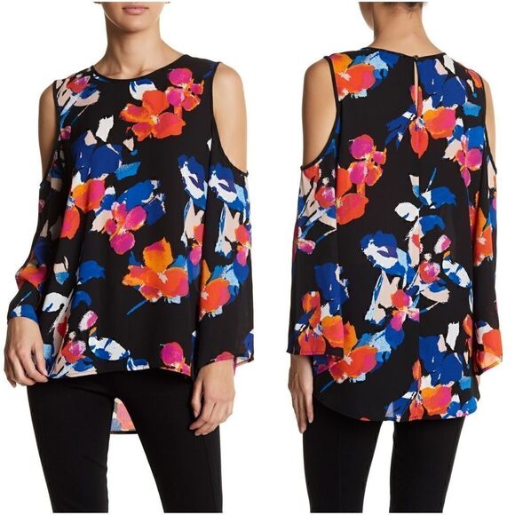 New Vince Top Bell Sleeve Cold Shoulder Floral Size Small Black - Picture 2 of 5
